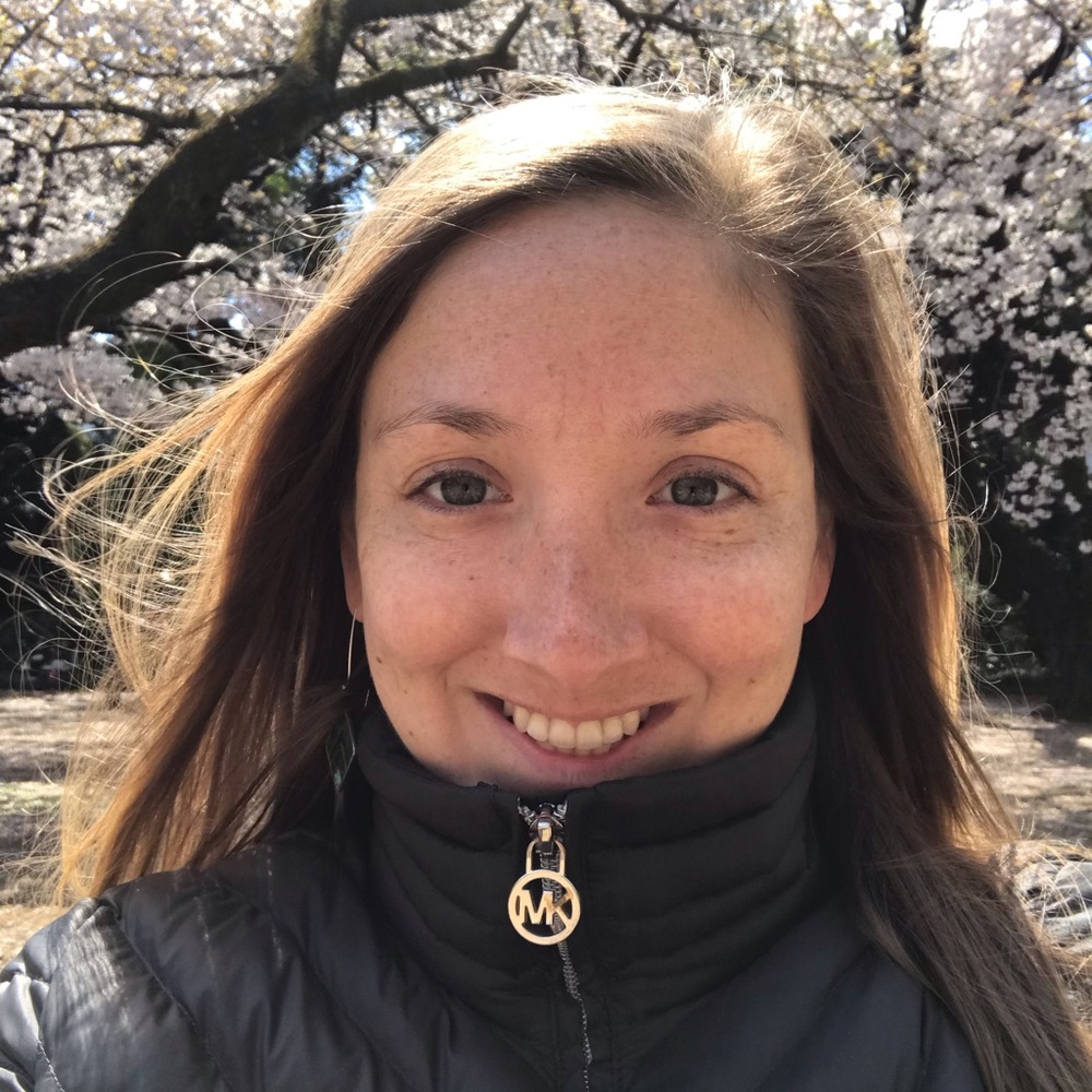 Meet your Posher, Kayla